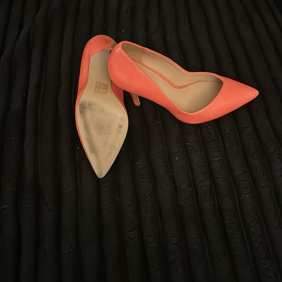 Coral heels from Aldo - Picture 3 of 4